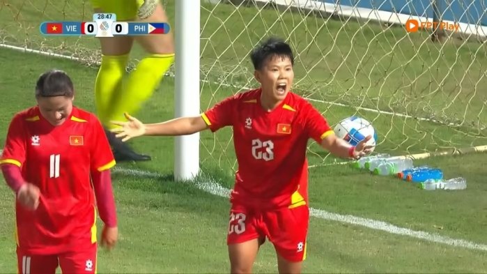 Tuyển nữ Việt Nam