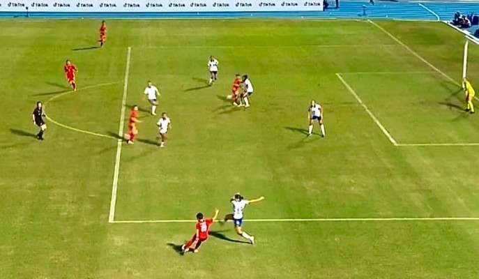 Tuyển nữ Việt Nam